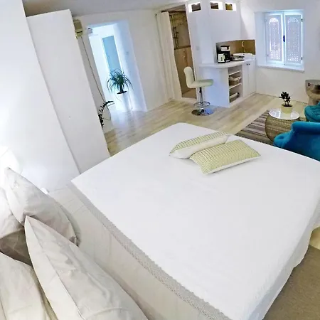 Swan & Panzió 4*
