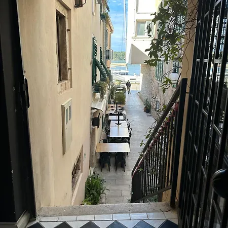 住宿加早餐酒店 Swan &