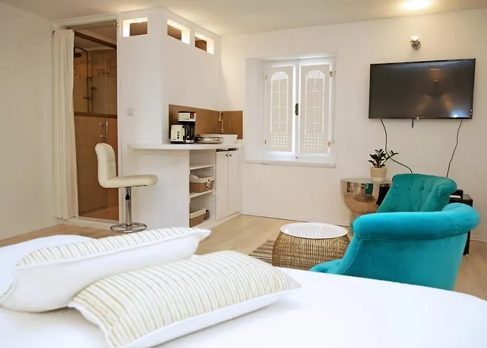 Bed & Breakfast Swan & 4*