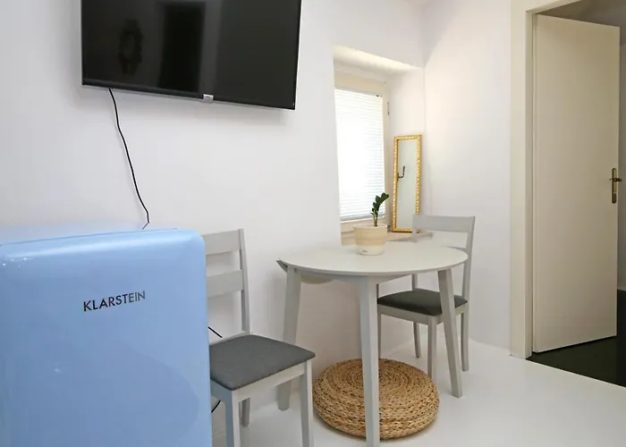 Bed & Breakfast Swan & 4*