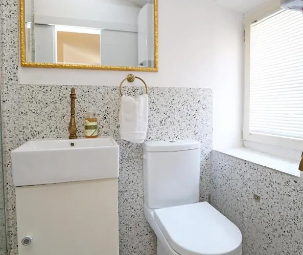 Bed & Breakfast Swan & Šibenik